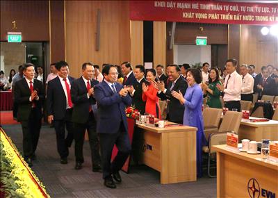 Thủ tướng Chính phủ dự Đại hội Đảng bộ Tập đoàn Điện lực Việt Nam lần IV, nhiệm kỳ 2025 - 2030