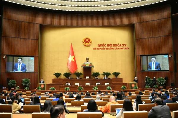 Bộ trưởng Nguyễn Hồng Diên báo cáo Quốc hội 10 nhóm cơ chế, chính sách đặc thù cho điện hạt nhân